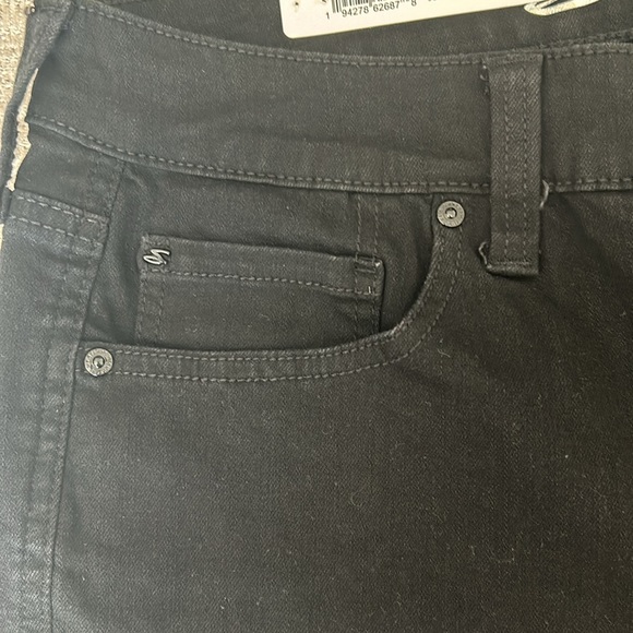 Seven7 Rolled Cuff Black Stretch Denim/Jean Weekend Shorts Size various. NWT. - Picture 4 of 12